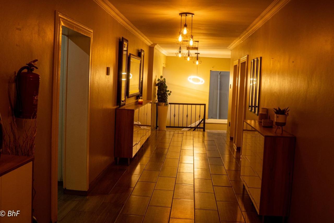 Henry George Guest House Pretoria-Noord Buitenkant foto